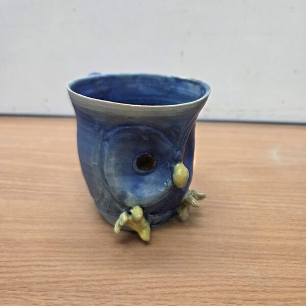 Tasse Chouette N°2 en grès – Création artisanale unique | Poterie Adrien Couraud