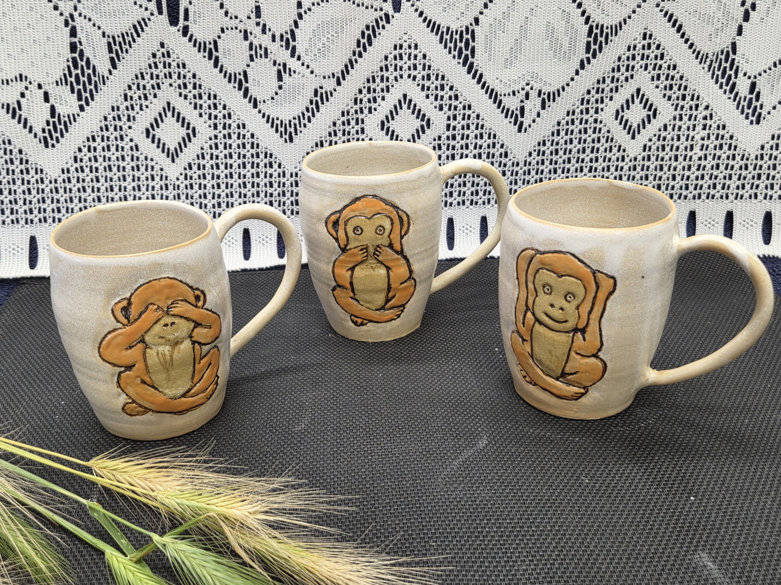 Tasses des Trois Singes de la Sagesse Tasses des Trois Singes de la Sagesse