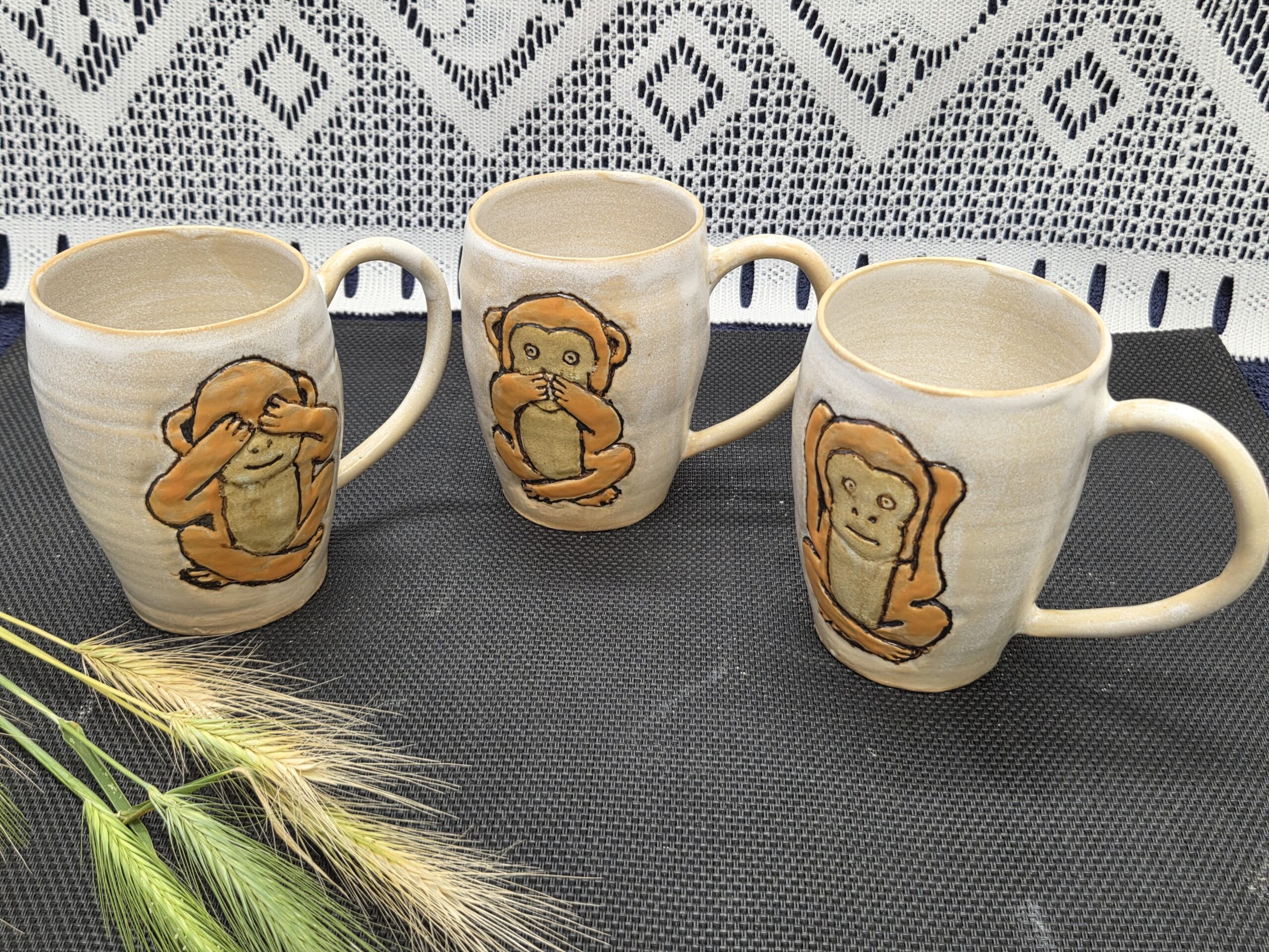 Tasses des Trois Singes de la Sagesse Tasses des Trois Singes de la Sagesse